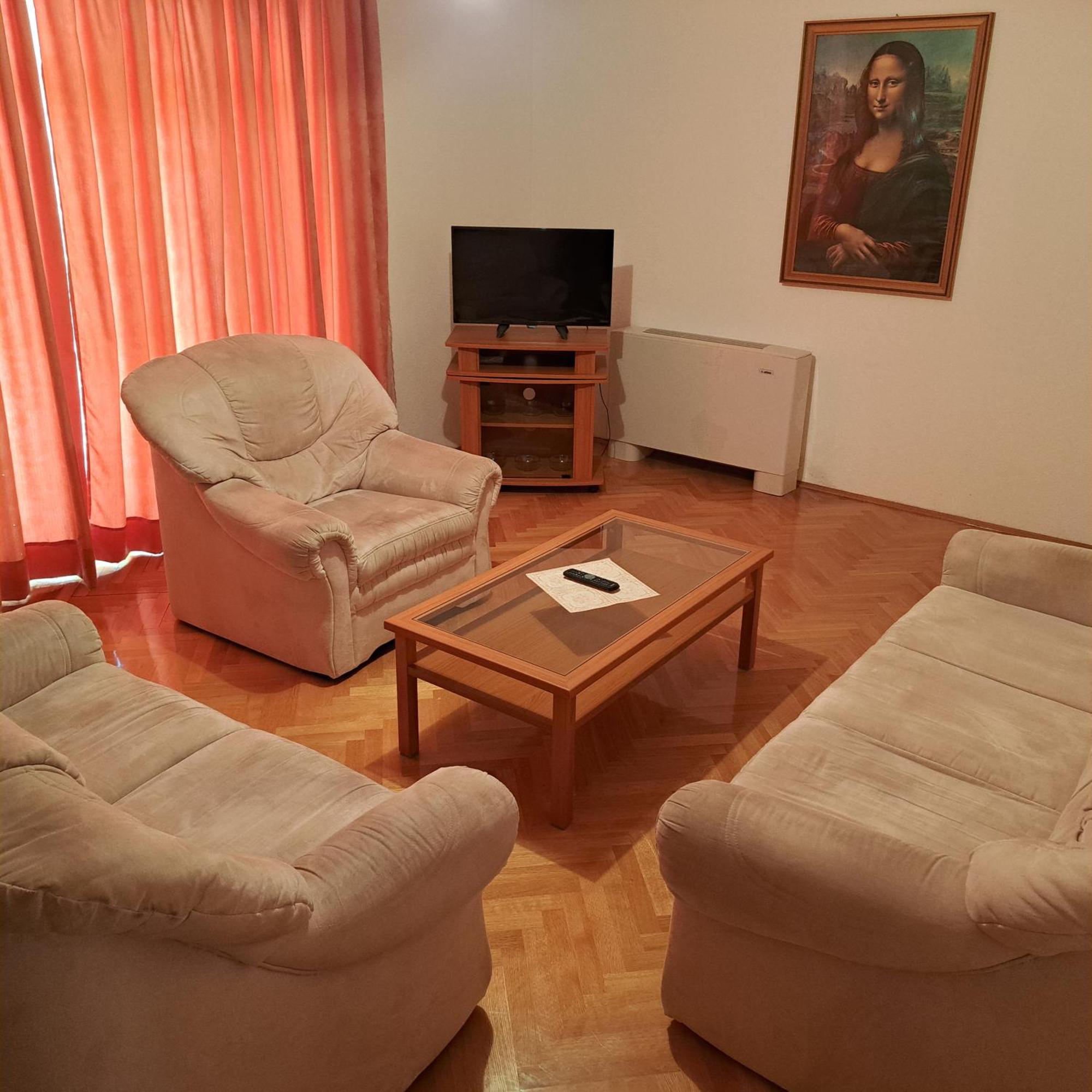 Apartment With Splendid Sea View Trogir Quarto foto